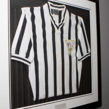Davie Thomson 1961 Cup Final shirt